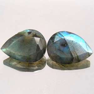 19.46 cts Natural LABRADORITE pear facets (India) - sold individually