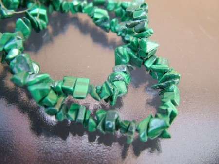 MALACHITE chips - use on it's own or work it into gemstone jewellery