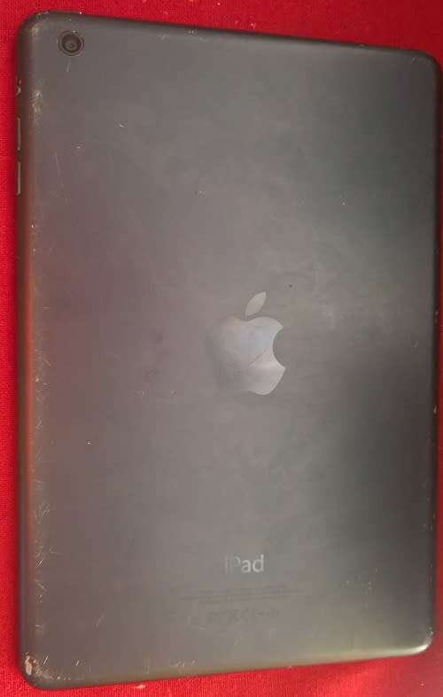 GENUINE APPLE IPAD MINI ] 32GB ] WIFI ONLY ] BLACK ] MD529LL/A