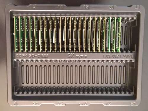 SK hynix 8GB DDR4 1RX8 - PC4-2666V-SA1-11 (LAPTOP RAM FROM A TRAY OF 50 MODULE)