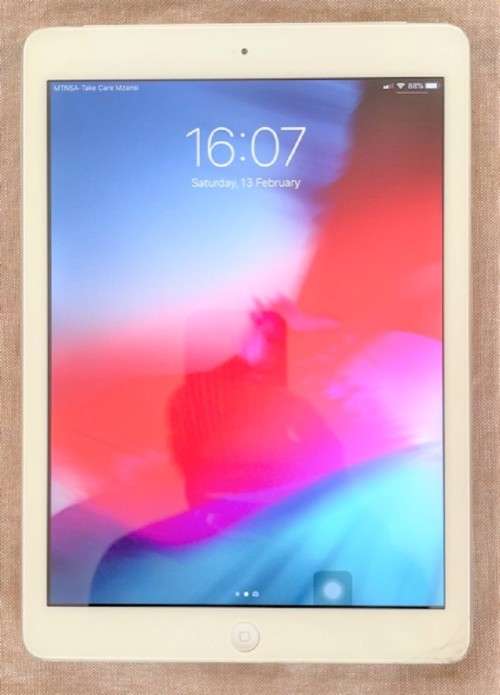 Apple Ipad Air 32GB Wifi And Cellular