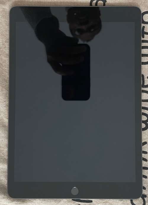 Apple Ipad 7th Gen 32gb Wi-Fi Excellent Condition