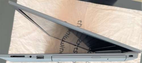 Lenovo V130-15IKB Core i3-7020U CPU @ 2.30GHz 4GB Ram 256 SSD