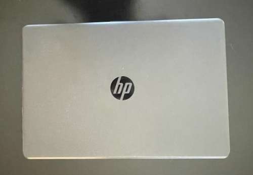 HP 250 G6 Notebook Core i5-7200U CPU@2.50GHz 4GB Ram 1TB HDD PLEASE READ