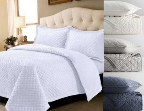 BEDDING/MAGNIFICENT DIAMOND QUILT. MATCHES ALL OUR POLY MICROFIBRE DUVET SETS