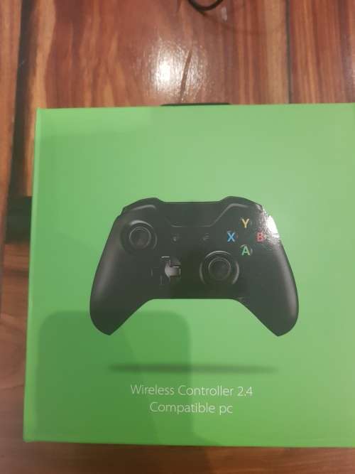 XBOX ONE WIRELESS V2 CONTROLLER - GREAT DEALS!!