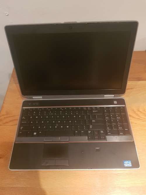 Dell Latitude E6520 Intel Core i7 (15.6") 4GB DDR3 RAM, 750GB HDD WITH GFX!!! GREAT DEAL!!!