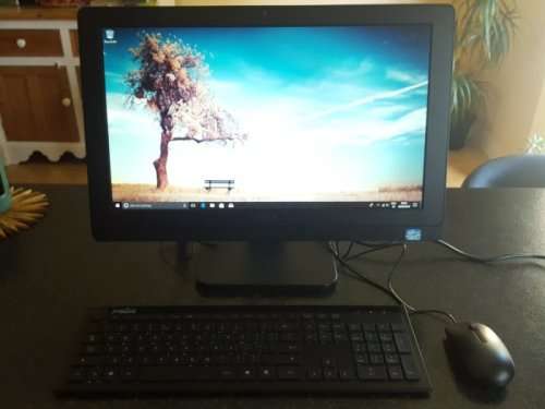 dell optiplex 3011 - all-in-one - Core i3 3240 3.4ghz + 500GB HDD, 4GB DDR3 RAM-  (21.5")!!