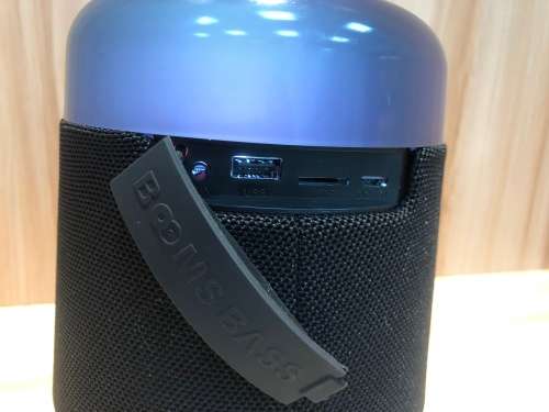 BOOMS BASS L21 LED Super Bass wireless Speaker  (SEALED) LOCAL STOCK!!