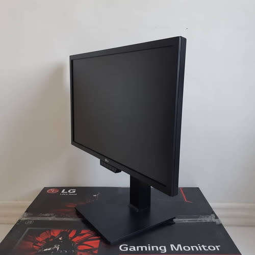 LG 24GM79G-B 24" 144Hz 1ms Anti-Glare Full HD (1920x1080) Freesync Gaming Monitor!! GREAT DEAL!!!
