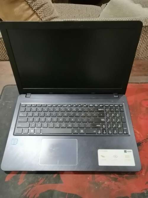 ASUS X543UA SONICMASTER- (15.6") QUAD CORE i3- 7020U, 8GB DDR4 RAM, 1TB HDD!! GREAT DEAL