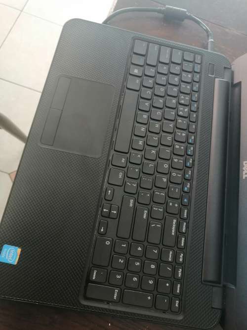 DELL INSPIRON 15 3521- (15.6") CORE CELERON- 1007U, 4GB DDR3 RAM, 500GB HDD!!!! GREAT DEAL