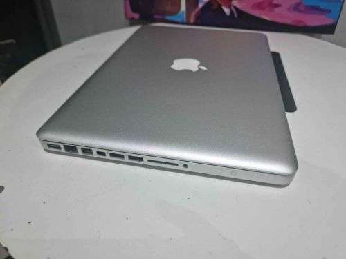 APPLE MACBOOK PRO 13` LATE 2011 CORE I5, 16GB RAM, 500GB SSD!!! FREE BAG!!