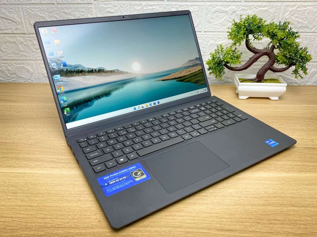 Dell Inspiron 15 3511 - 15.6" quad core i5-1135g7 -8gb ddr4 ram -256gb m.2 ssd- intel Iris XE