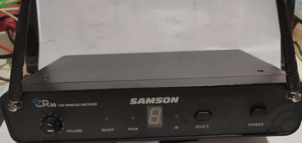 Samson cr88 uhf wireless receiver