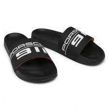 PUMA PORSCHE Slides ***ORIGINAL*** SIZE - MENS SA/UK9****