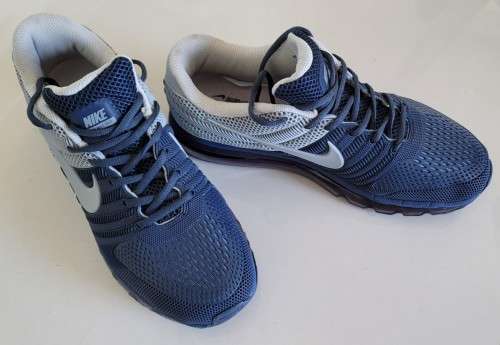 Nike AirMax RunEasy - Size 9 ***Display Stock - Like New***