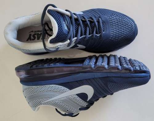 Nike AirMax RunEasy - Size 9 ***Display Stock - Like New***