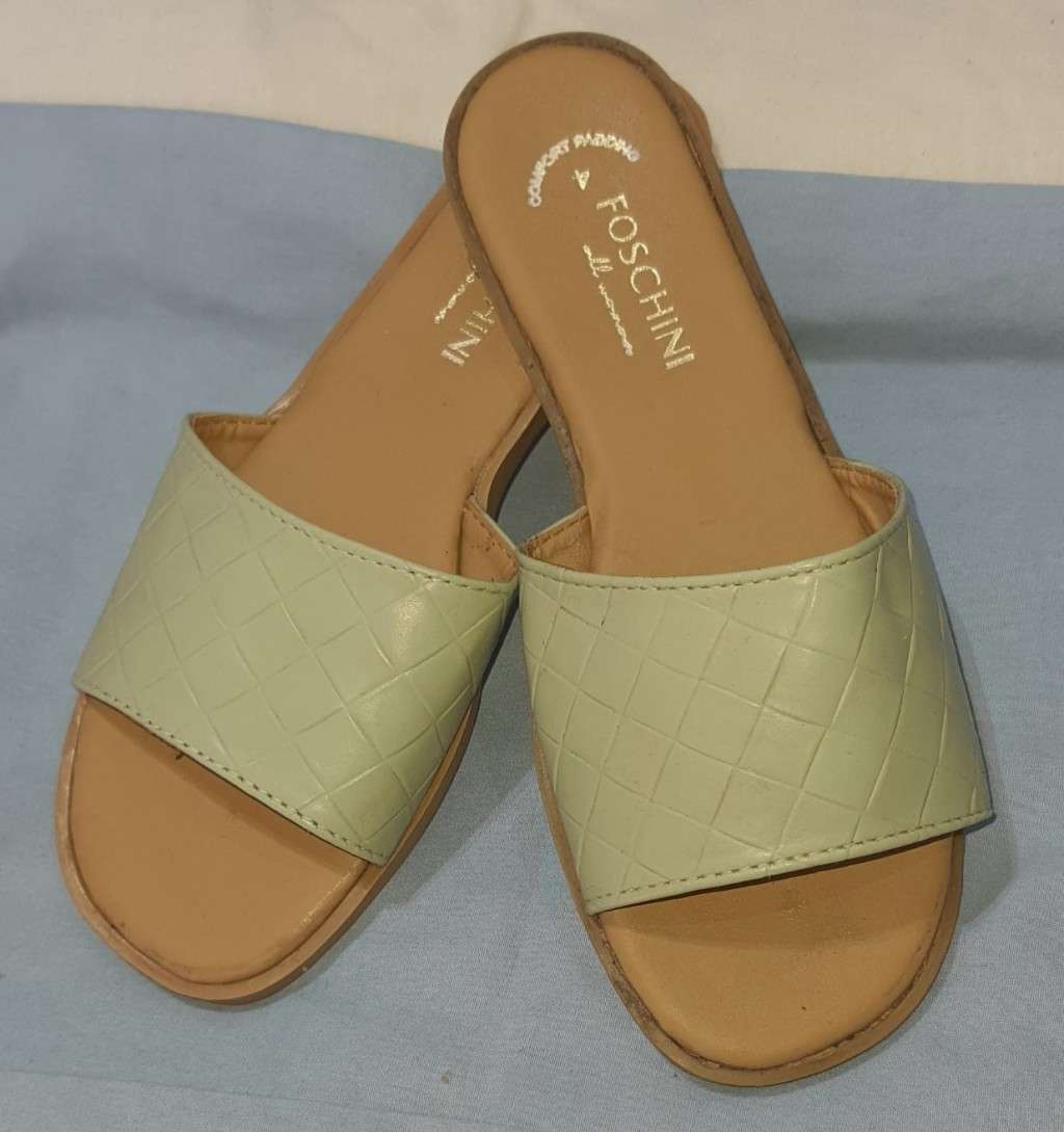 Foshini Ladies Sandals ***Size 4***