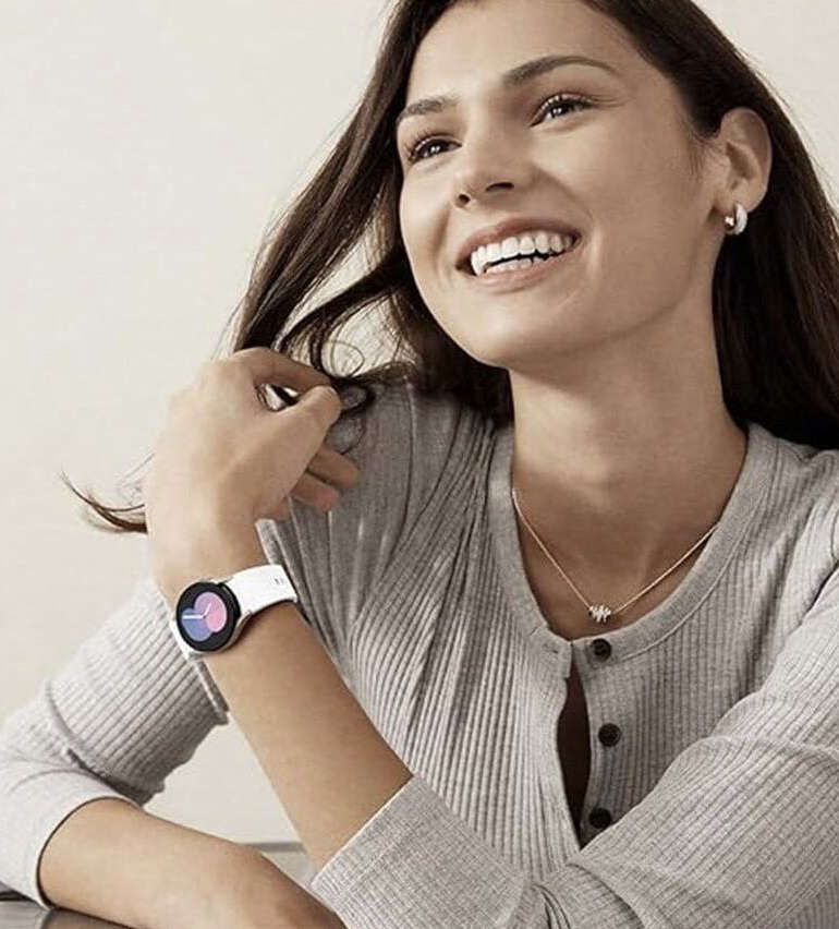 Samsung Watch 6 Butterfly Buckle Silicone Strap (White)