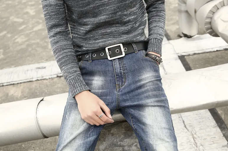 ***Golf*** White / Black Belt