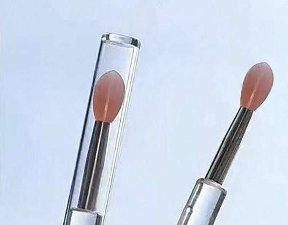 Lipstick Silicone Brush
