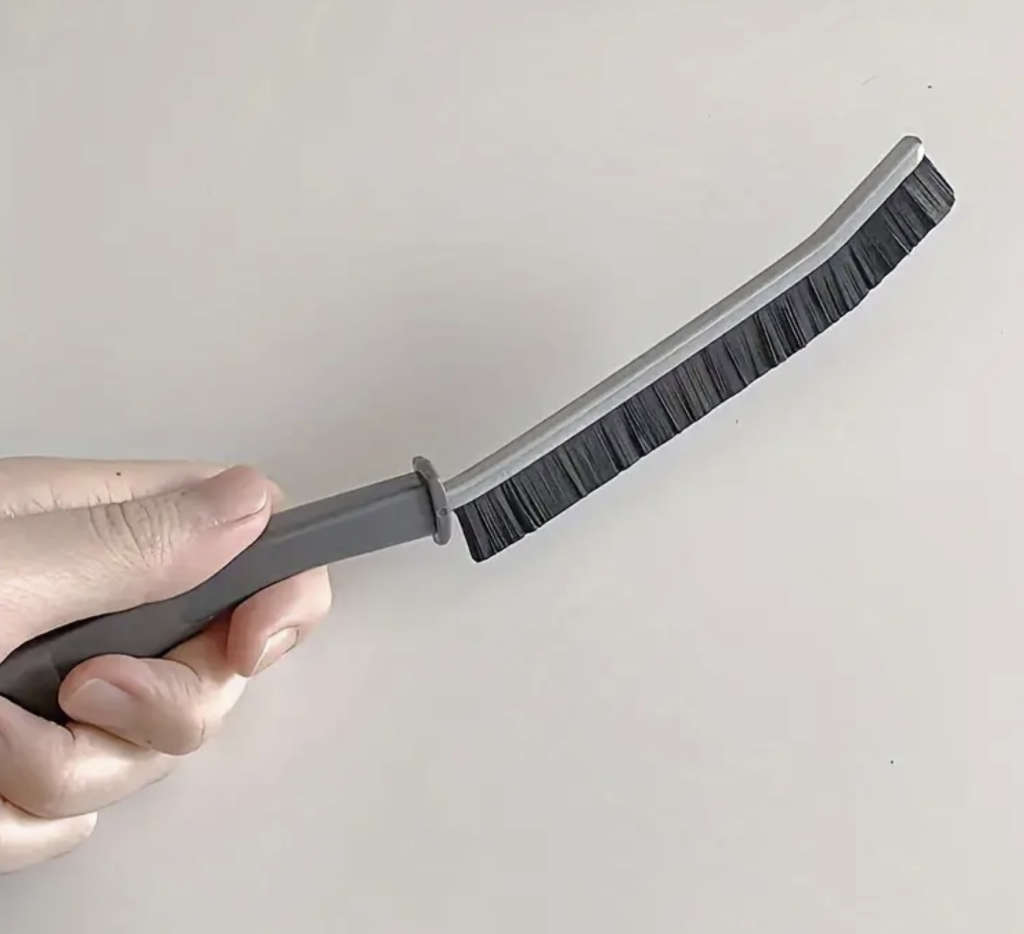 Crevice Cleaning Brush