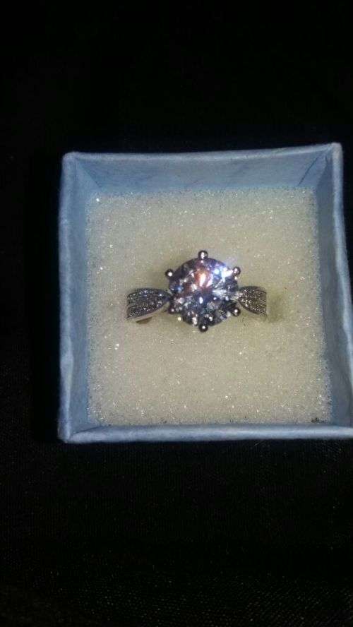 Real 925 silver engagement ring size 8