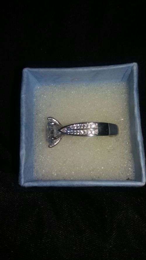 Real 925 silver engagement ring size 8