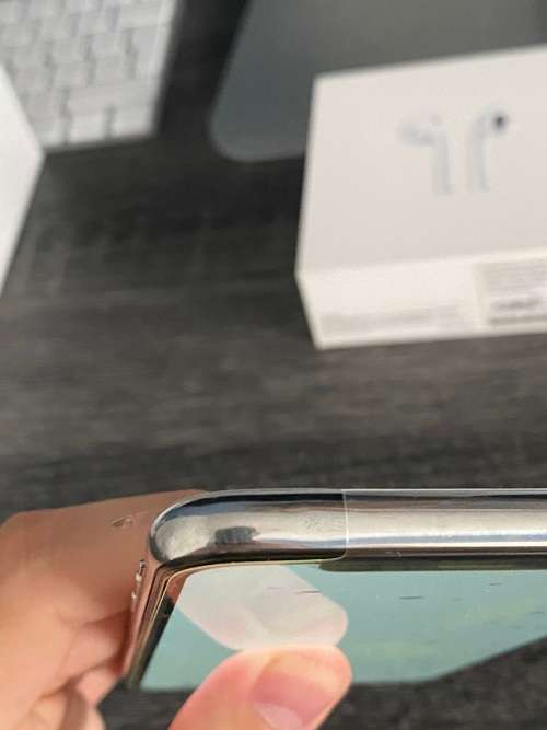 iPhone X 64GB white with Airpods and accesories