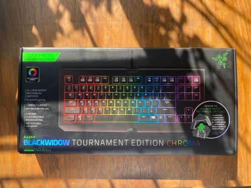 Razer Blackwidow Chroma Tournament Edition with Razer DeathAdder Chroma Mouse