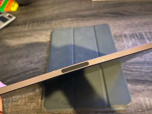 iPad Pro 11` 64GB Cellular with cover