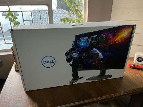 DELL 1440p 165Hz Nano IPS Gaming Monitor and Mount