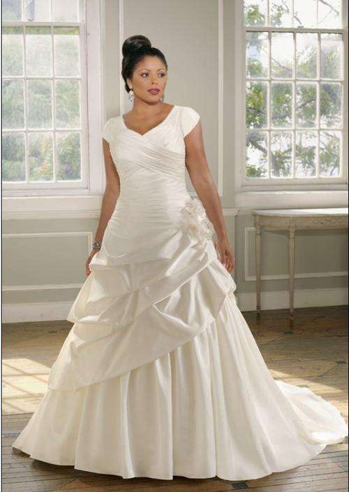 High Quality A-Line Satin Wedding Dress Plus Size with Sleeves