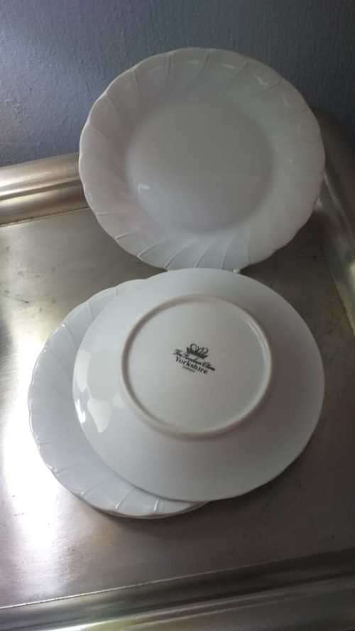 Yorkshire Japan Fine Porcelain China with Scalloped Design