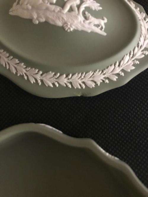 WEDGEWOOD JASPERWARE CLASSIC JADE GREEN OVAL TRAY