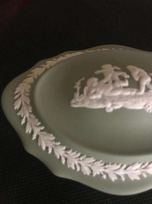 WEDGEWOOD JASPERWARE CLASSIC JADE GREEN OVAL TRAY