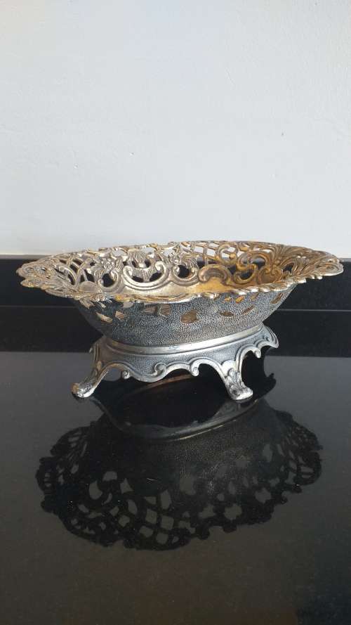 `SPECTACULAR` VINTAGE!!! FRENCH MOD DEP FILIGREE BASKET WITH BRASS FINISH