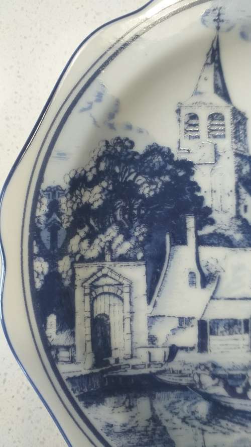 DELFT HOLLAND SPECIAL LIMITED COLLECTORS EDITION `THE OLD DELFT CANAL FERRY` DISPLAY PLATE