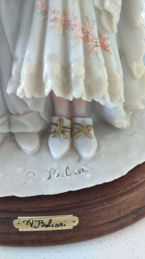 VINTAGE RARE 1970`s SIGNED AURO BELCARI YOUNG BRIDE and GROOM COPODIMONTE FIGURINE