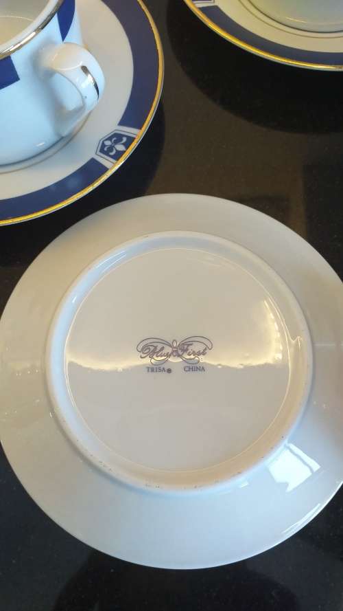 `TRISA R - Blue First` China set of 4 Demitasse cup and saucers - White, Cobalt blue with gold trim!