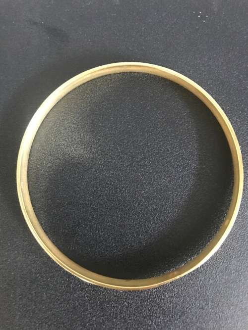 BEAUTIFUL VINTAGE 1960`s BRANGLE ALTHOUGH STAMPED 9CT AND THE BRITISH 375 `DOES NOT TEST AS GOLD`