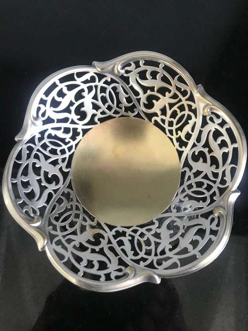 BEAUTIFUL `SERANCO SP ON B` FOOTED BON BON DISH/NUT BOWL