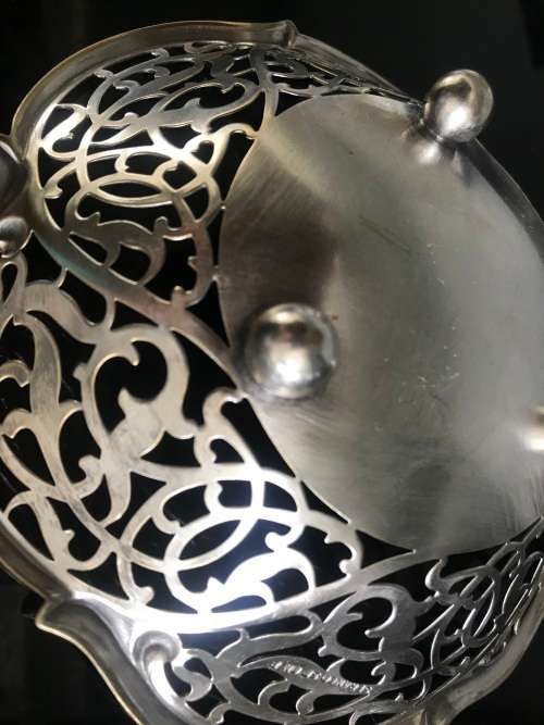 BEAUTIFUL `SERANCO SP ON B` FOOTED BON BON DISH/NUT BOWL