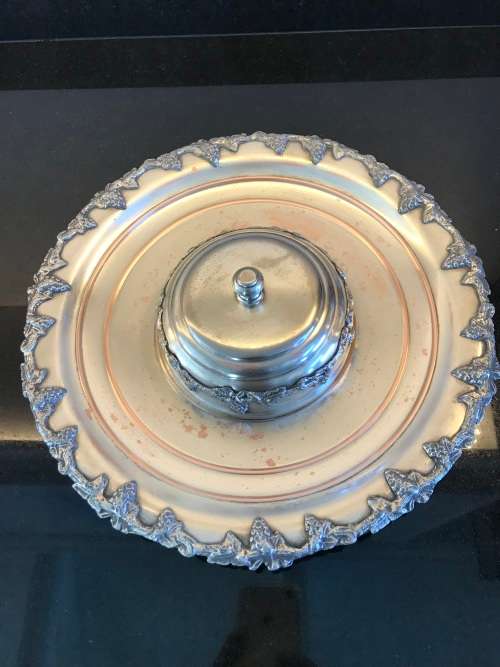 VINTAGE!! SERANCO-SP.ONC LARGE SNACK PLATTER WITH CHEESE DISH - MAGNIFICENT DETAILED!!!