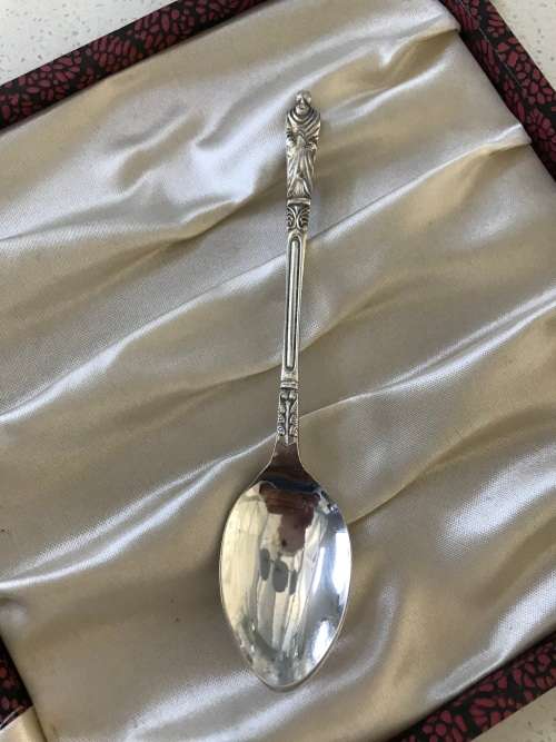 `ANTIQUE` BOXED SET OF 6 EPNS APOSTLE TEASPOONS - MADE IN ENGLAND - 1920s