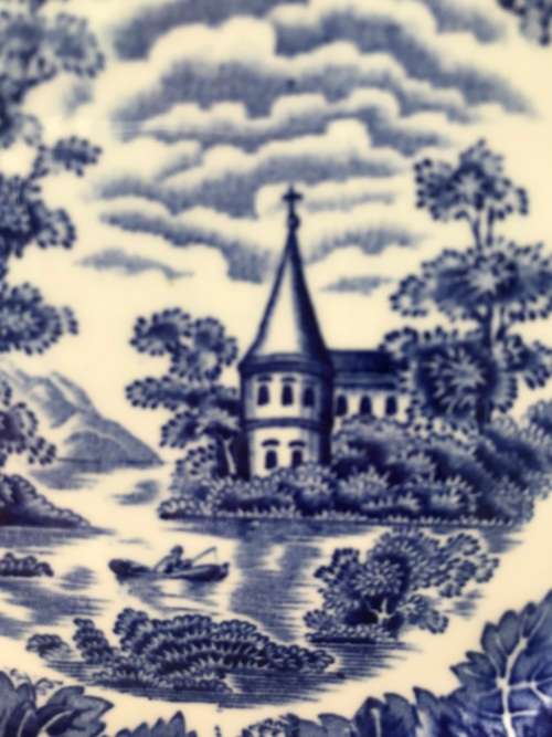 REPLACEMENT/COLLECTORS ITEM - ARABIA FINLAND BLUE AND WHITE PORCELAIN BREAD AND BUTTER/SIDE PLATE