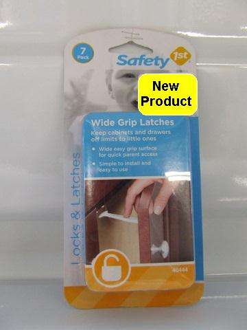 BABY *** Safety 1st *** Wide Grip Latches *** Keep Cabinets & Drawers closed for Babies *** 7 Pack