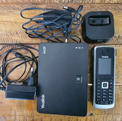 VoiP Phone Yealink Cordless W52p