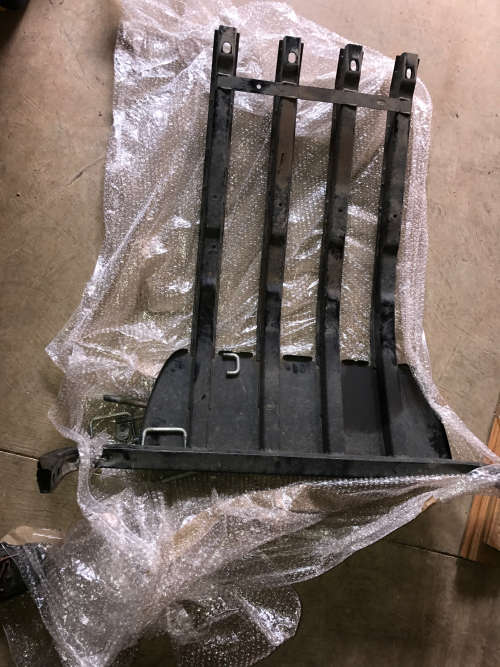 Amarok Highline 4Motion D/C Shocks, Side Steps & Under-ride Protection